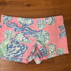 Lilly pulitzer girls pink callahan shorts size 12 EUC